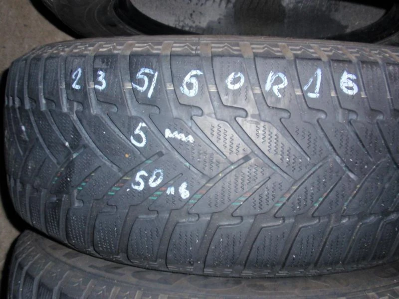 Гуми Всесезонни 235/60R16, снимка 1 - Гуми и джанти - 8947939