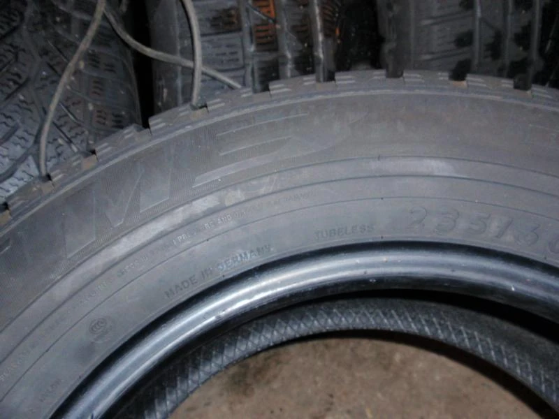 Гуми Всесезонни 235/60R16, снимка 14 - Гуми и джанти - 8947939