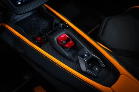 Lamborghini Revuelto Verde Gea* Carbon, снимка 9
