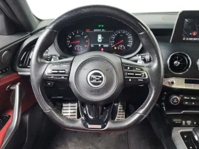 Kia Stinger 3.3 Turbo AWD| 370к.с.| ВКЛ.ТЕХНОТЕСТ, снимка 13