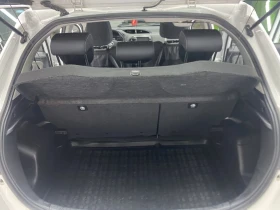 Обява за продажба на Toyota Yaris ~25 000 лв. - изображение 8