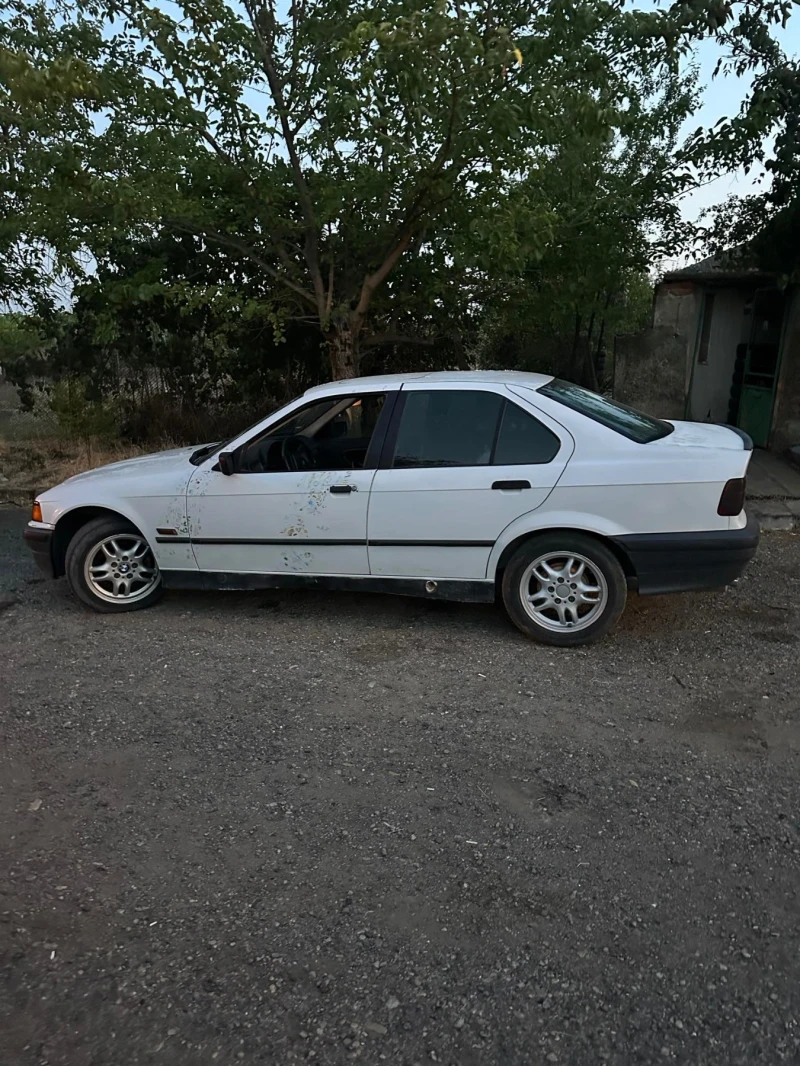 BMW 316, снимка 7 - Автомобили и джипове - 46941980