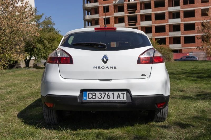 Renault Megane, снимка 4 - Автомобили и джипове - 47411167