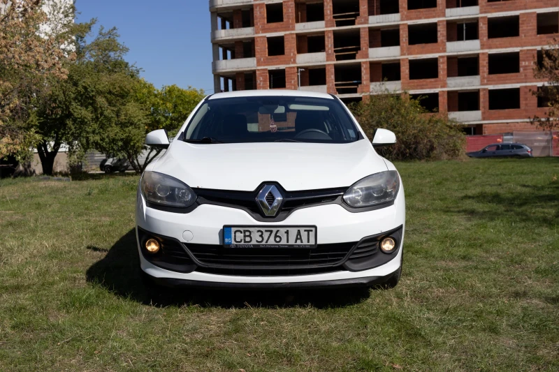 Renault Megane, снимка 5 - Автомобили и джипове - 47411167