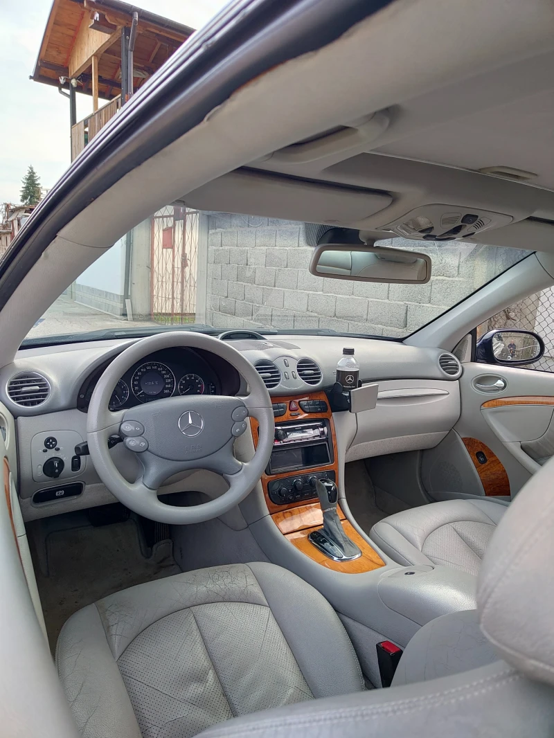 Mercedes-Benz CLK 240, снимка 4 - Автомобили и джипове - 47495271