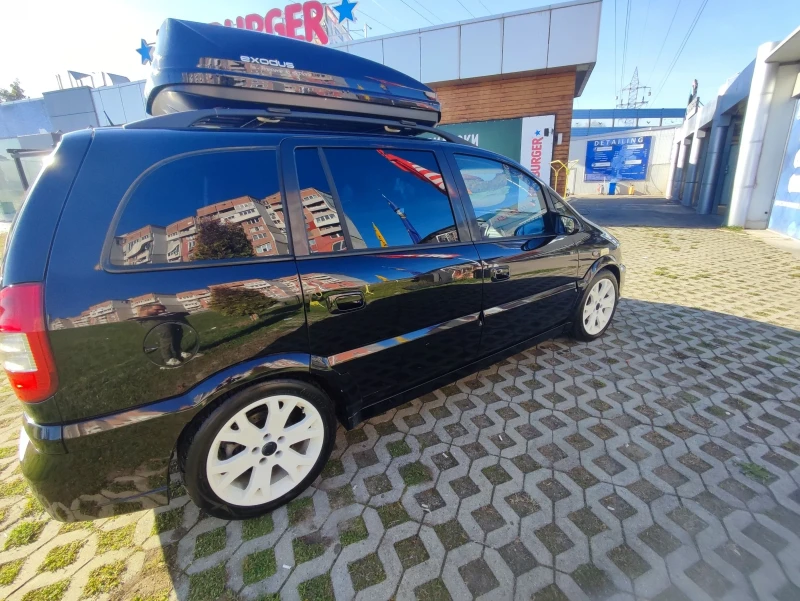 Opel Zafira OPC, снимка 6 - Автомобили и джипове - 47754246