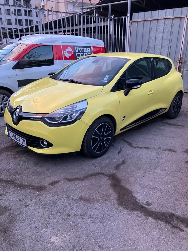 Renault Clio, снимка 1 - Автомобили и джипове - 49153457