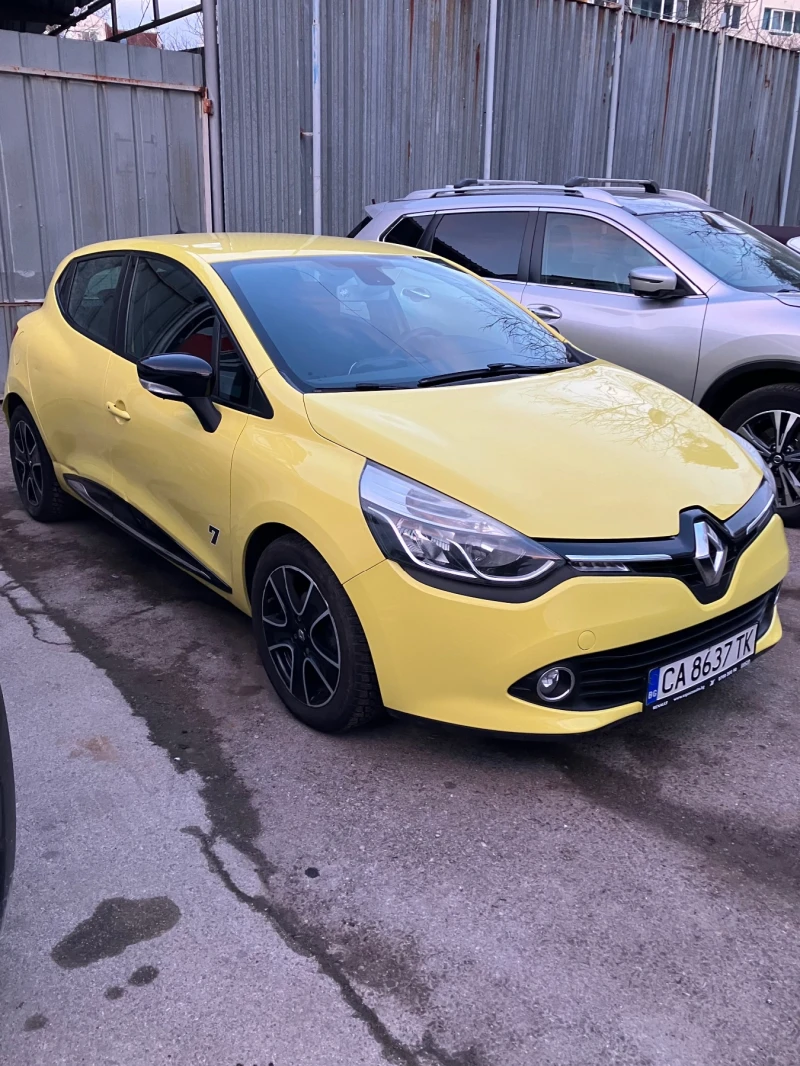 Renault Clio, снимка 2 - Автомобили и джипове - 49153457