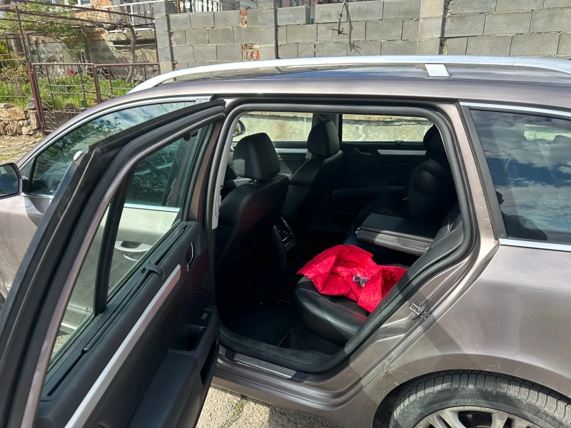 Skoda Superb, снимка 5 - Автомобили и джипове - 49772811