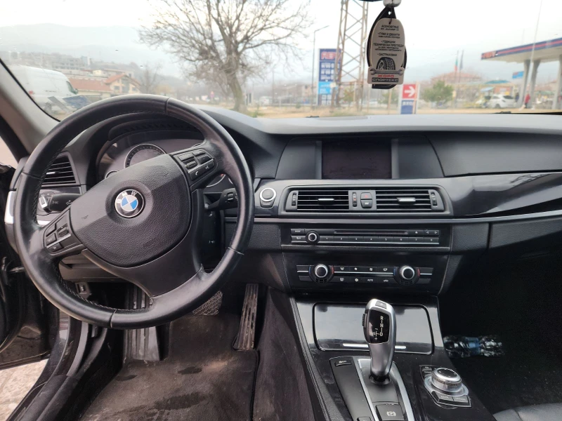BMW 523 3.0i F11-204hp avtomat-top, снимка 11 - Автомобили и джипове - 52636896