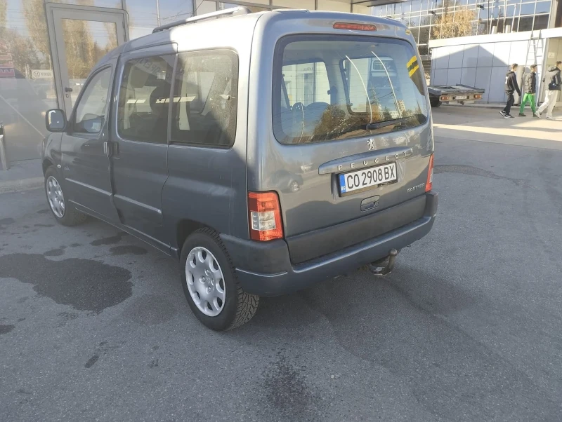 Peugeot Partner, снимка 4 - Автомобили и джипове - 52293892