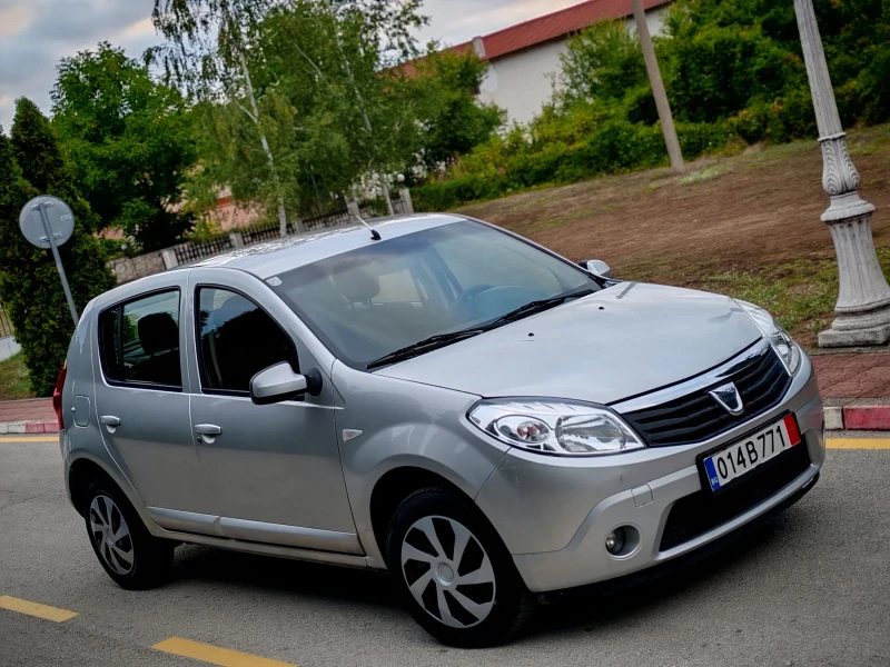 Dacia Sandero 1.2I 16V(75)* FACELIFT* EURO-5* НОВ ВНОС* , снимка 8 - Автомобили и джипове - 51422823