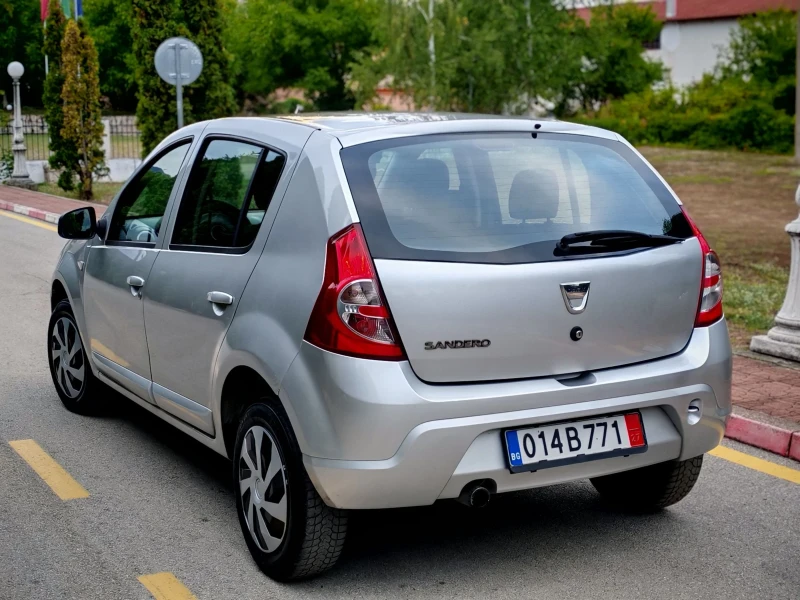 Dacia Sandero 1.2I 16V(75)* FACELIFT* EURO-5* НОВ ВНОС* , снимка 5 - Автомобили и джипове - 51422823