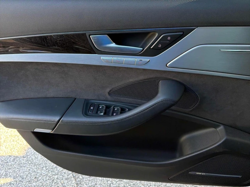 Audi A8 Масаж* Обдух* 4.0T* Matrix* 104000KM* FULL!, снимка 15 - Автомобили и джипове - 52317088