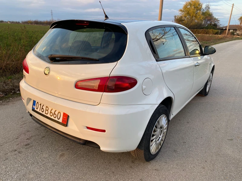 Alfa Romeo 147 1.6 twinspark , снимка 7 - Автомобили и джипове - 52728539
