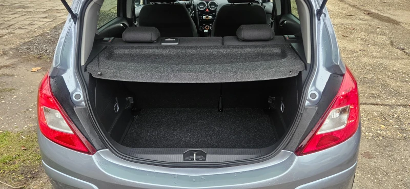Opel Corsa 1.2 I, ТОП СЪСТОЯНИЕ , снимка 5 - Автомобили и джипове - 52991770