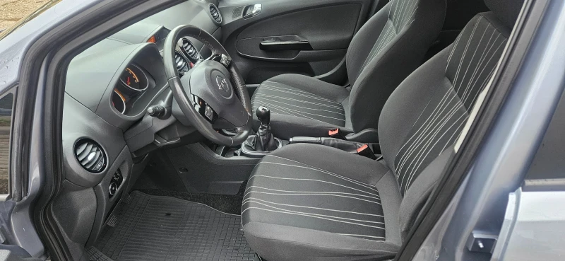 Opel Corsa 1.2 I, ТОП СЪСТОЯНИЕ , снимка 11 - Автомобили и джипове - 52991770