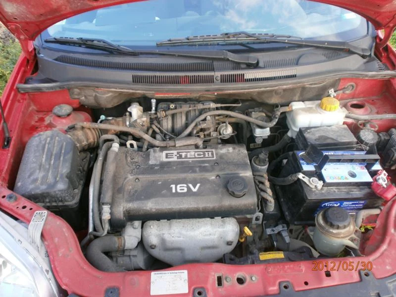 Chevrolet Aveo 1.2/1.4, снимка 8 - Автомобили и джипове - 45944470