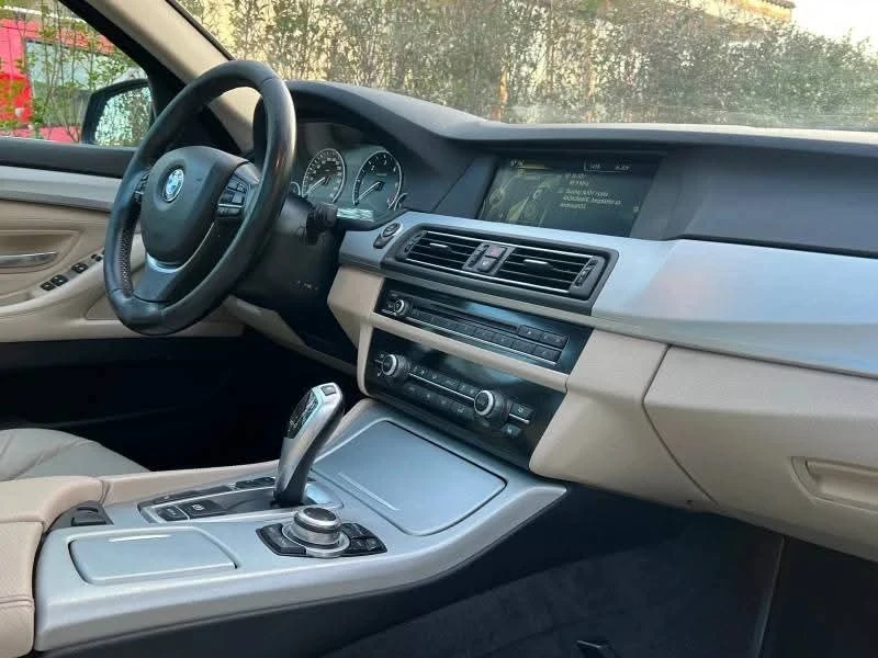 BMW 530 Bmw 530d SOFT/CLOSE/keyless/hud/panorama, снимка 10 - Автомобили и джипове - 54249223