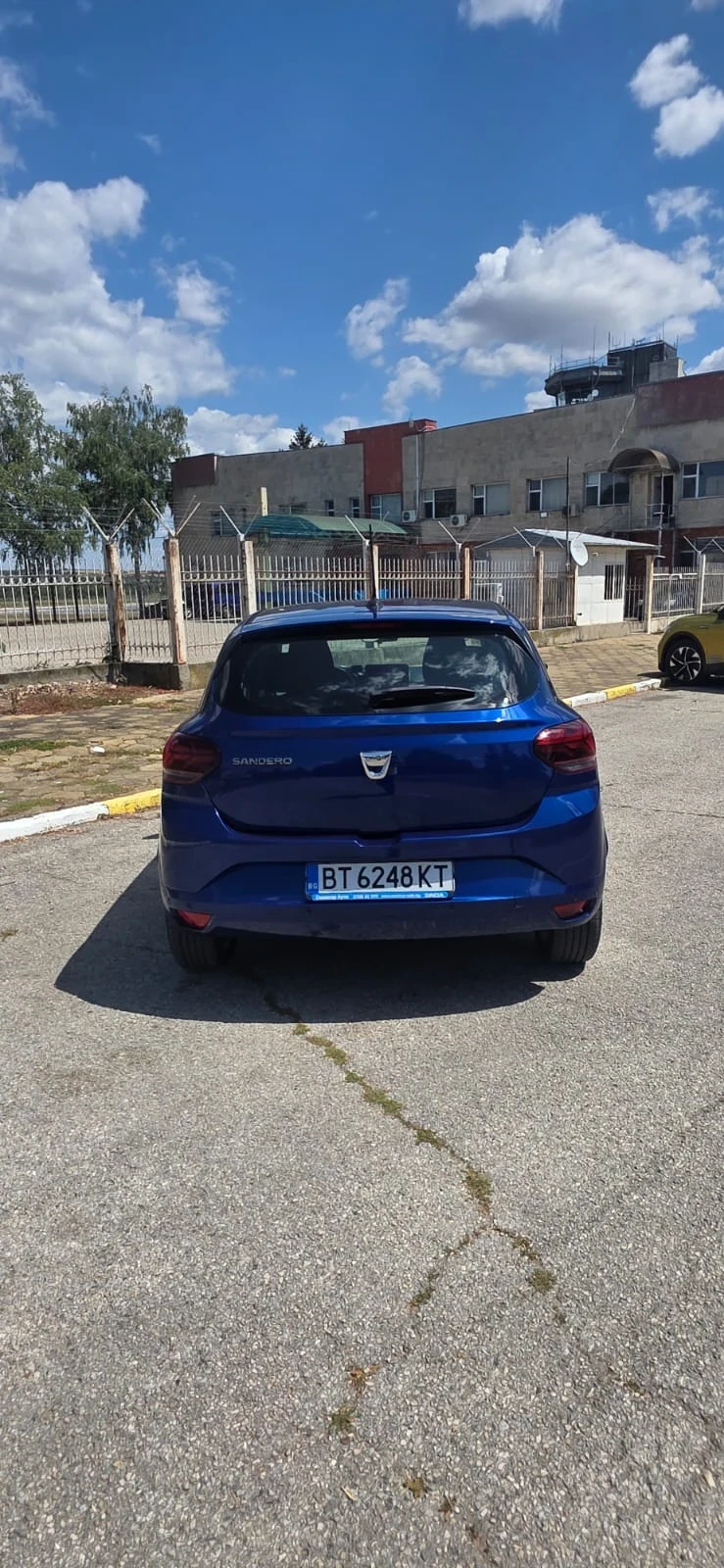 Dacia Sandero ВСИЧКИ ЕКСТРИ, КАТО НОВ. РЕАЛНИ 43585КМ, снимка 4 - Автомобили и джипове - 55505687