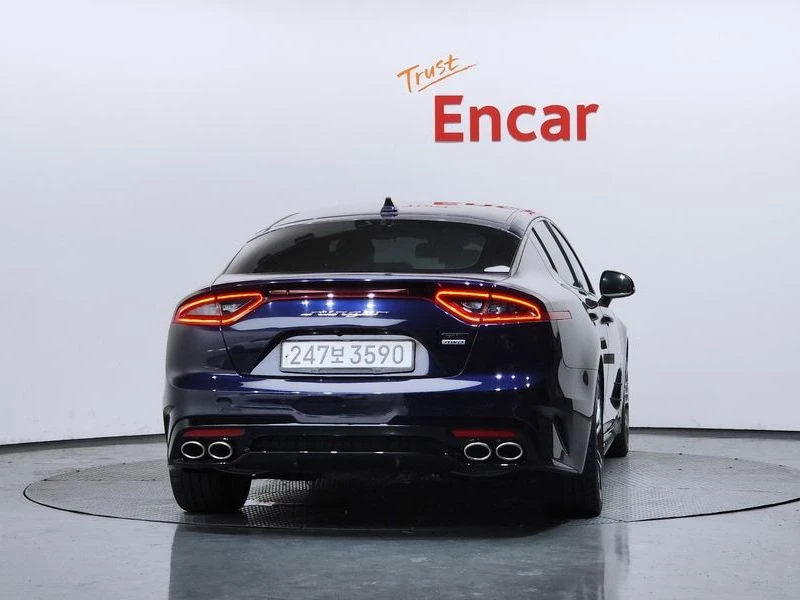 Kia Stinger 3.3 Turbo AWD| 370к.с.| ВКЛ.ТЕХНОТЕСТ, снимка 4 - Автомобили и джипове - 55274249