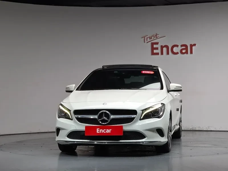 Mercedes-Benz CLA 250 4Matic, снимка 2 - Автомобили и джипове - 55830081
