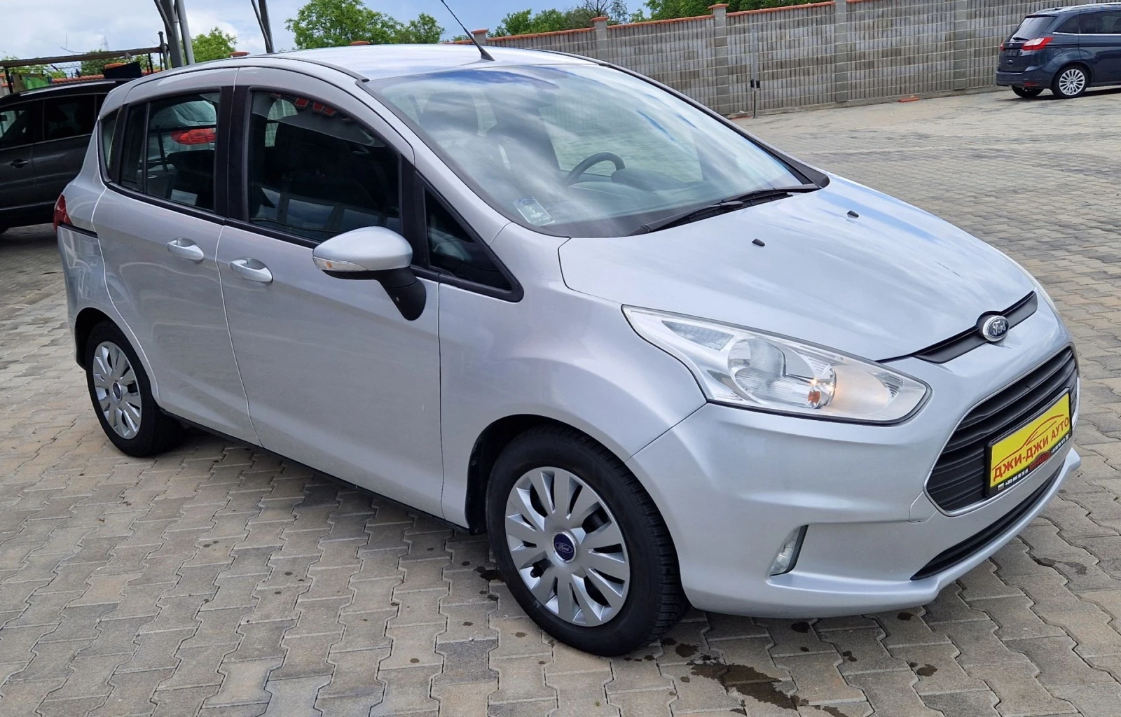 Ford B-Max 1.6 d 95k.c - изображение 3