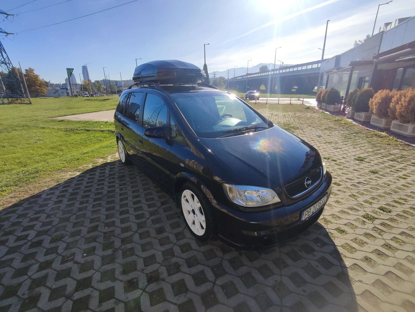 Opel Zafira OPC - изображение 7