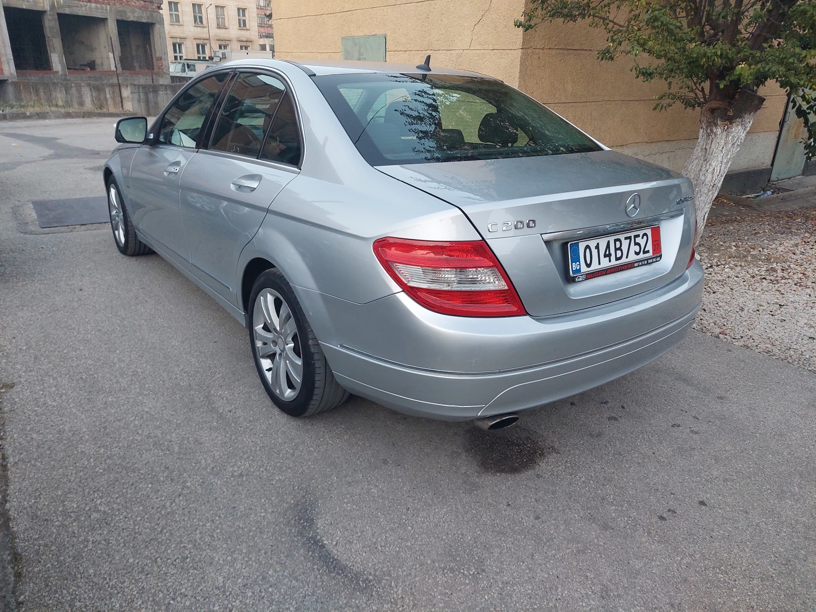 Mercedes-Benz C 200 2.0i-184kc.-ГАЗ-БЕНЗИН.ТОП СЪСТОЯНИЕ - изображение 4