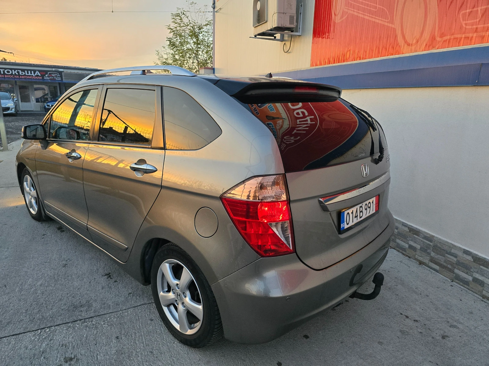 Honda Fr-v 1.8i - изображение 5