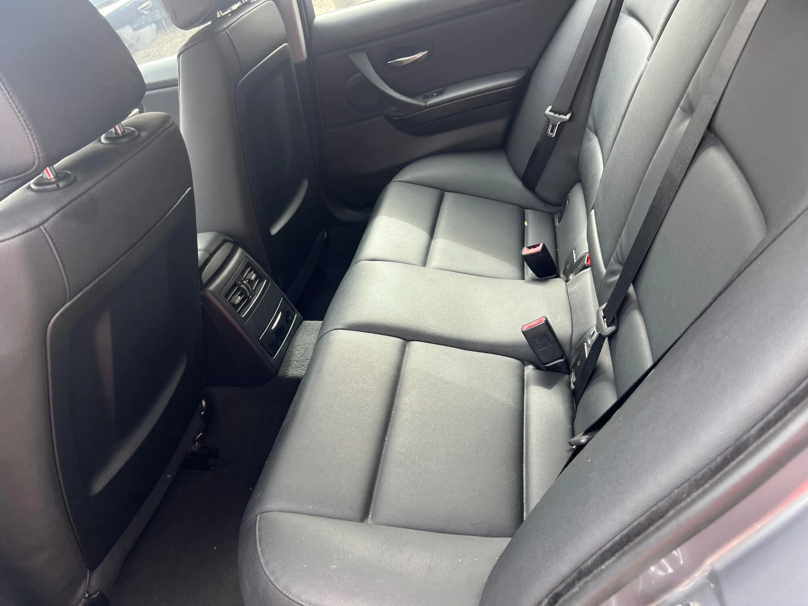 BMW 320 2, 0D 177 FaceLift | Mobile.bg — изображение 12