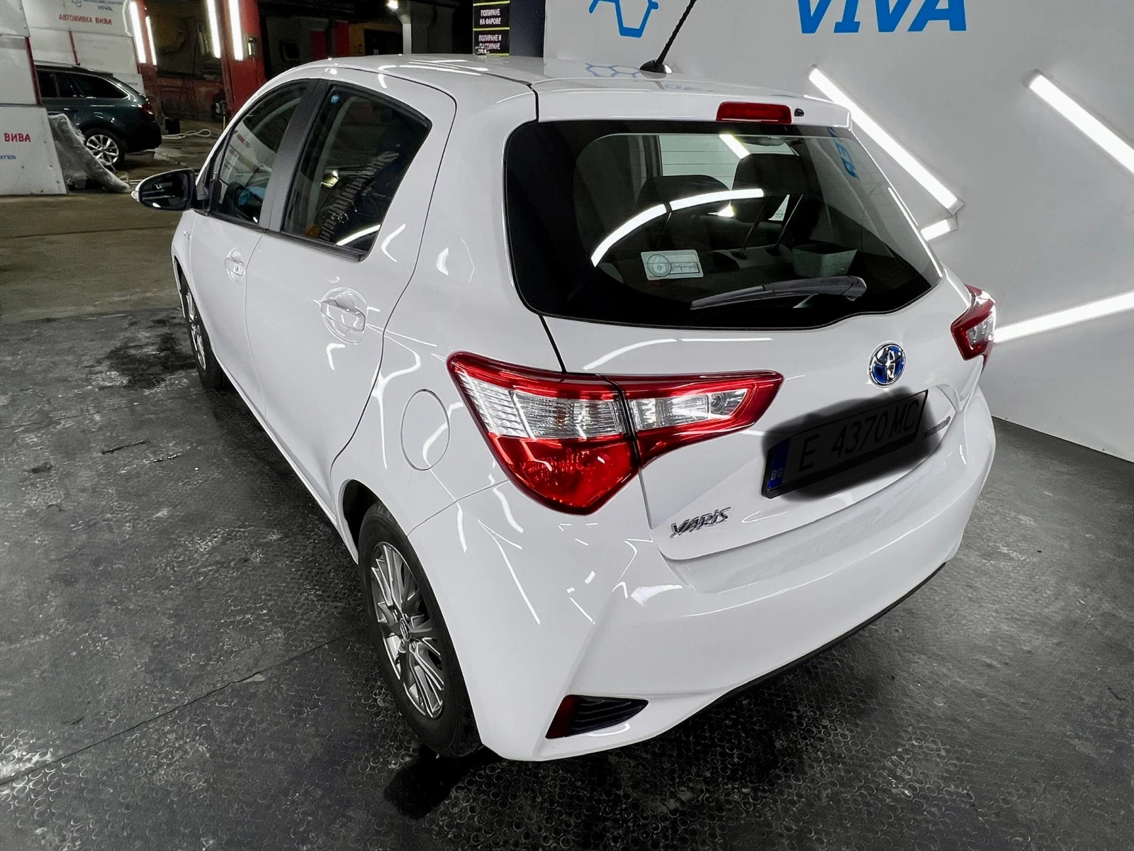 Toyota Yaris  - изображение 3
