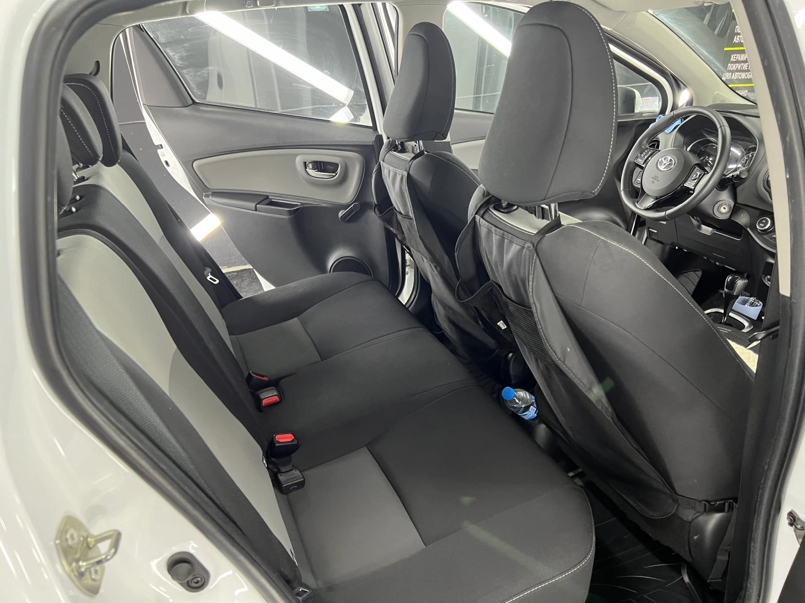 Toyota Yaris  - изображение 6