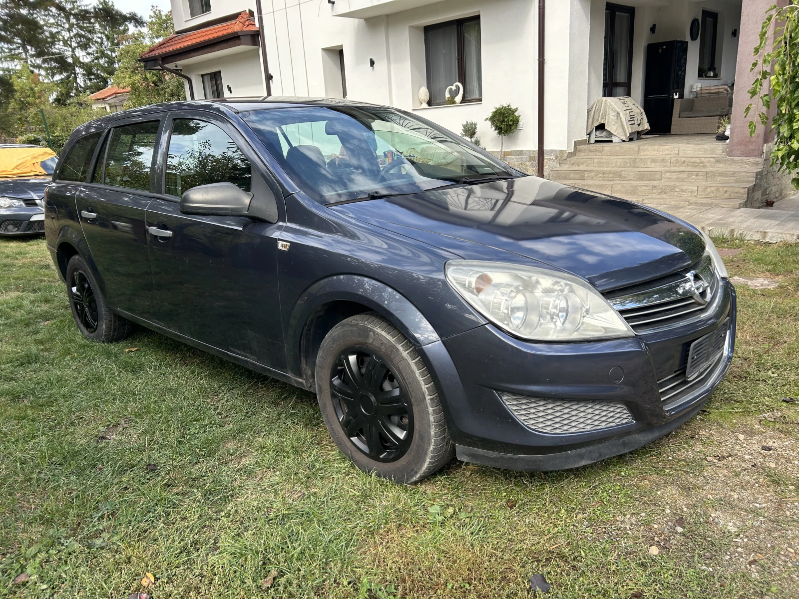 Opel Astra 1.7CDTI SW Cosmo - изображение 2