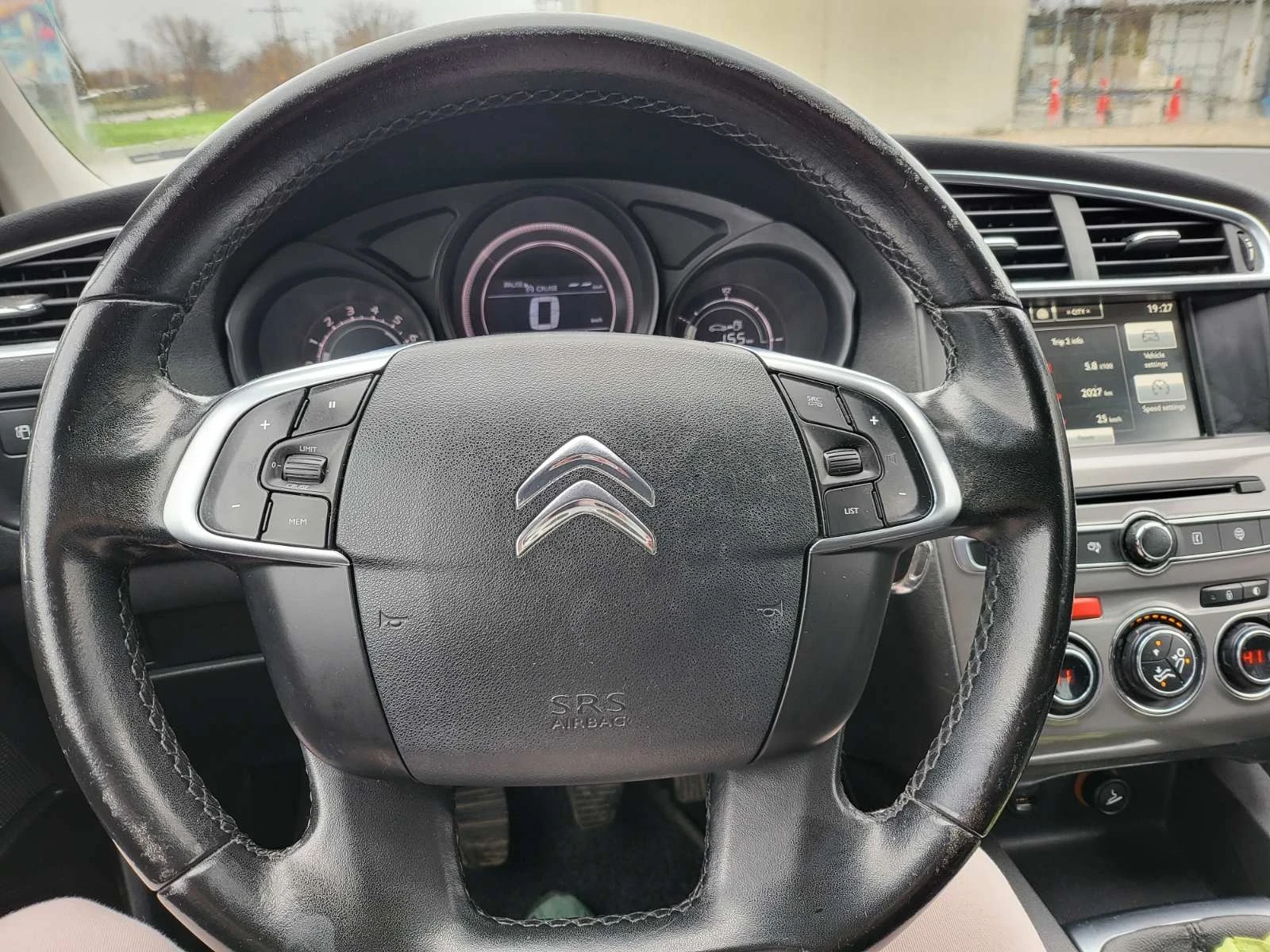 Citroen C4  - изображение 10