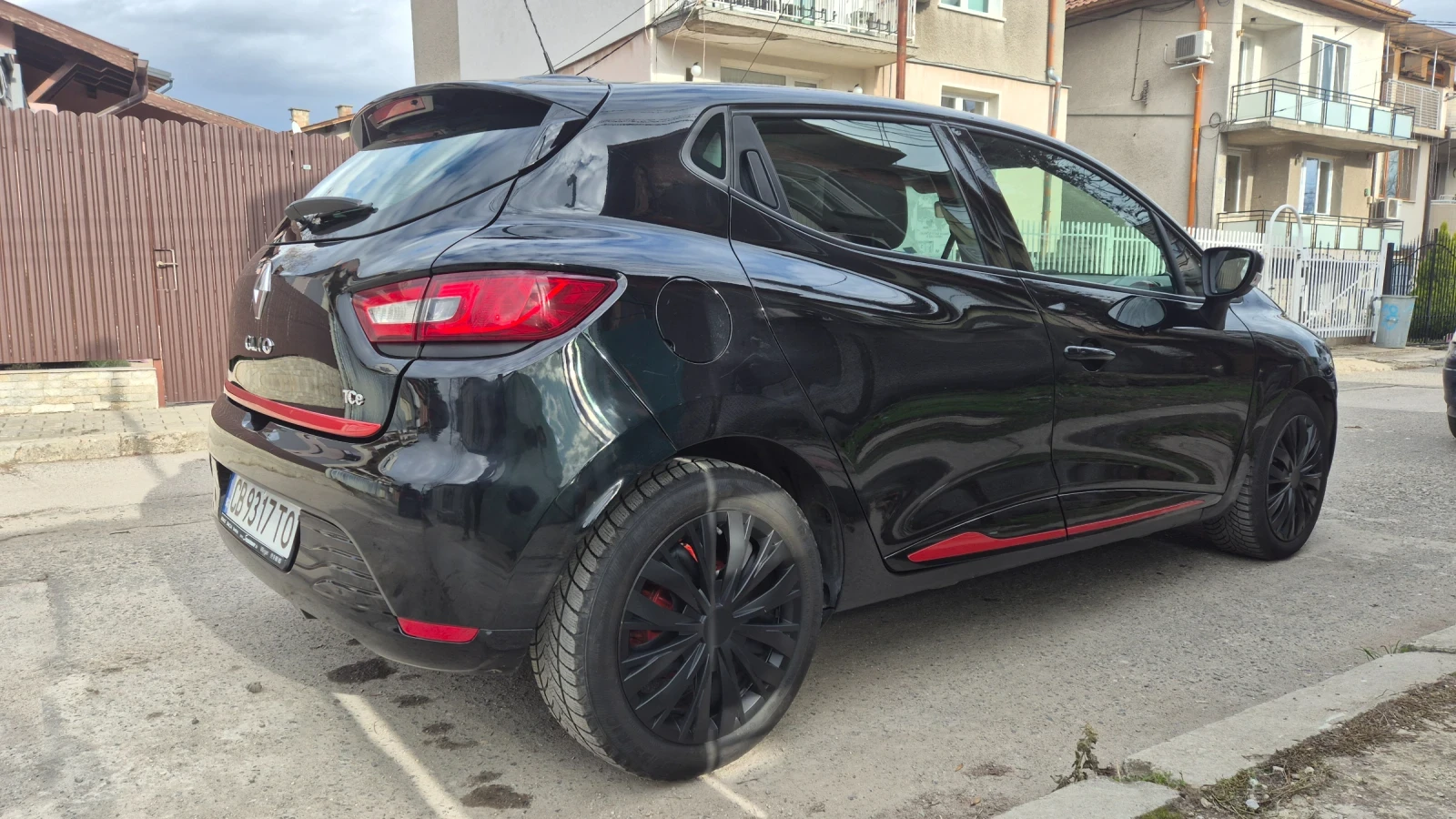 Renault Clio 0.9 turbo, снимка 3 - Автомобили и джипове - 53751317