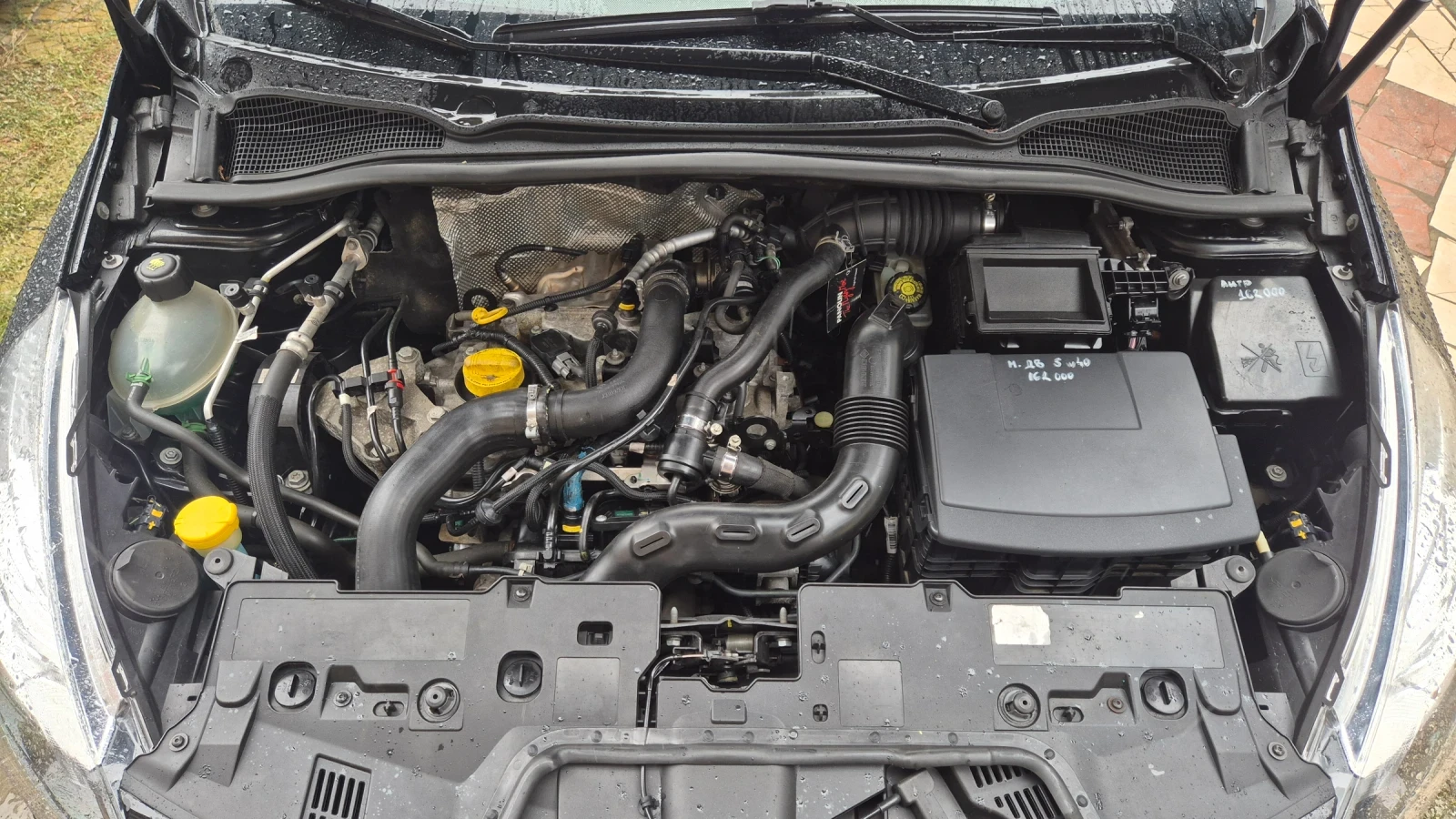 Renault Clio 0.9 turbo, снимка 9 - Автомобили и джипове - 53751317