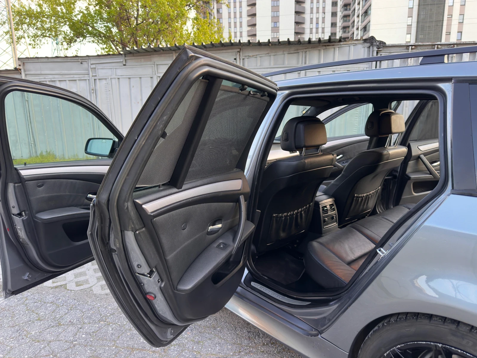 BMW 530 XD EDITION night vision, снимка 10 - Автомобили и джипове - 54336108