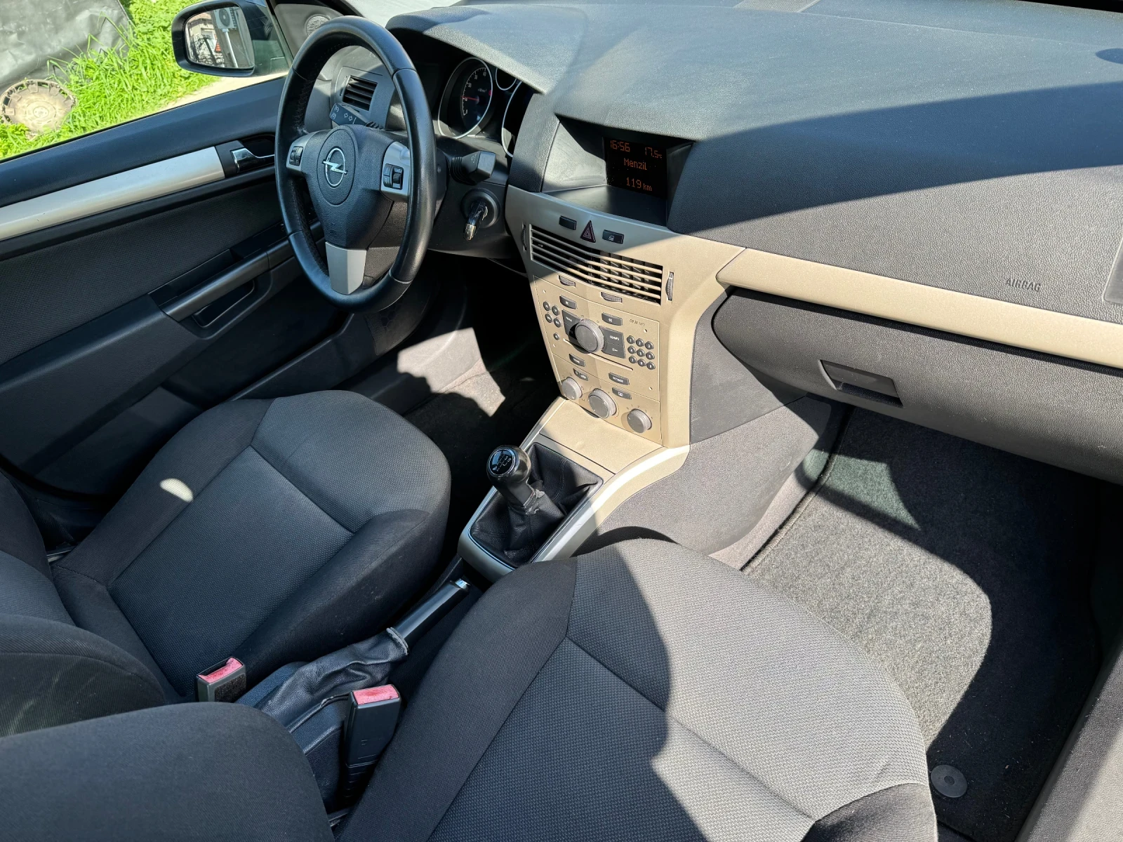 Opel Astra 1.6 16v 105ps, снимка 6 - Автомобили и джипове - 54428766