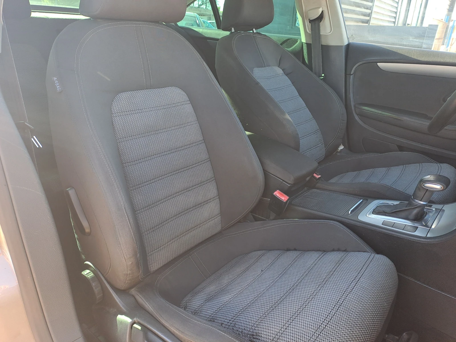 VW CC 2, 0TDI, NAVI, AVTOMATIK, снимка 10 - Автомобили и джипове - 54554707