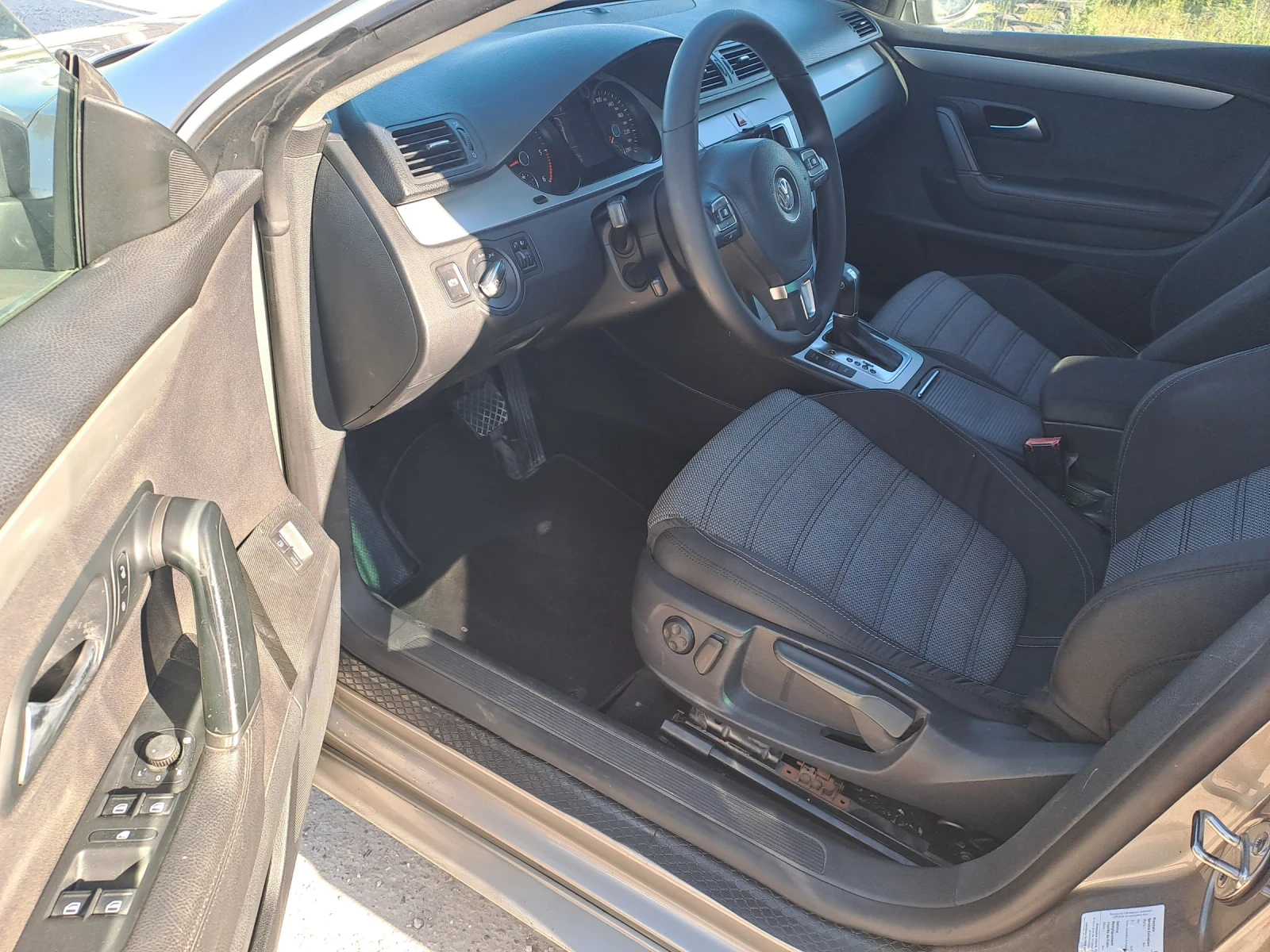 VW CC 2, 0TDI, NAVI, AVTOMATIK, снимка 8 - Автомобили и джипове - 54554707