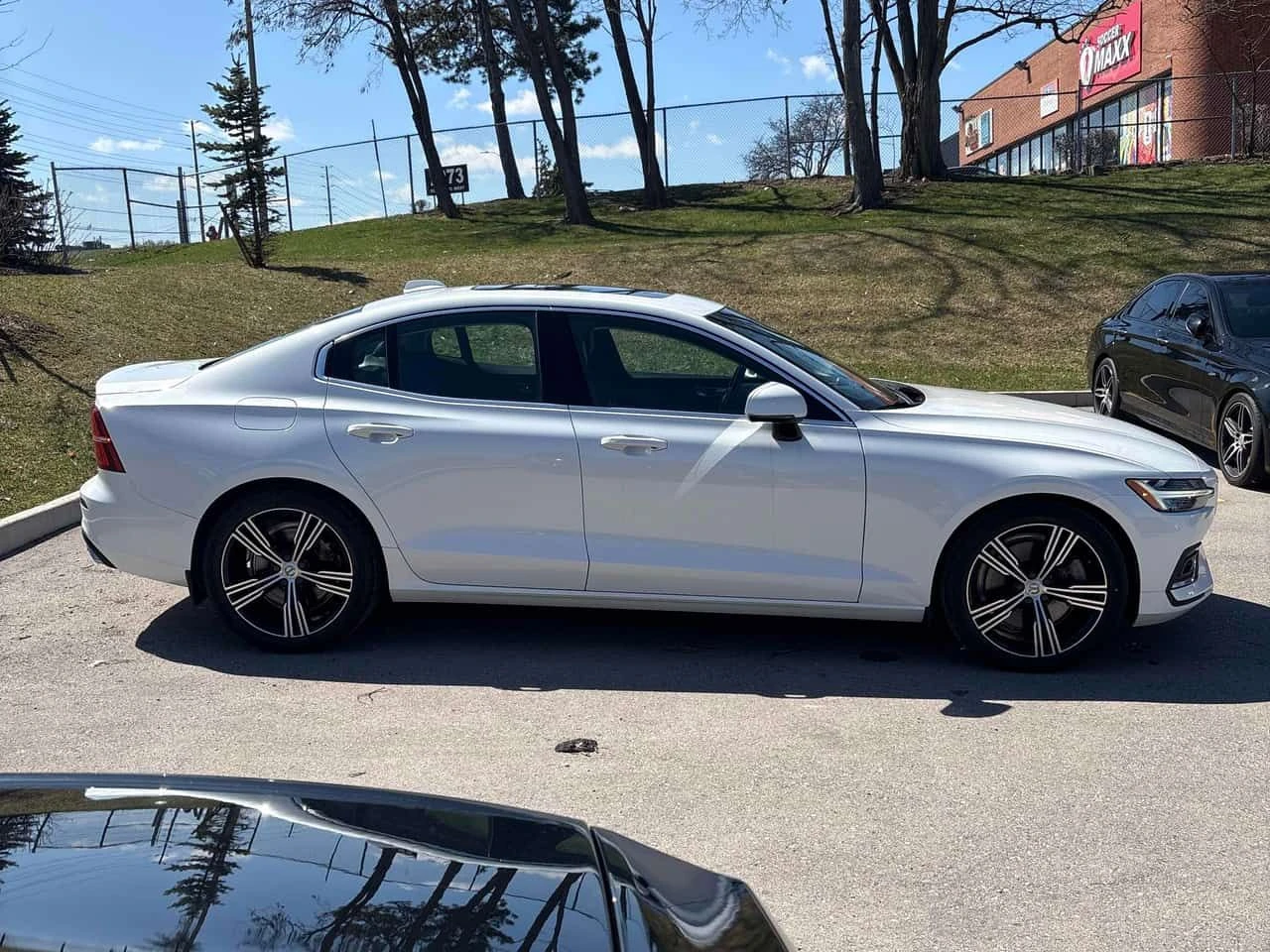 Volvo S60  Inscription /360/DIS/BOWERS&WILKINS/АВТОКРЕДИТ , снимка 3 - Автомобили и джипове - 54628248