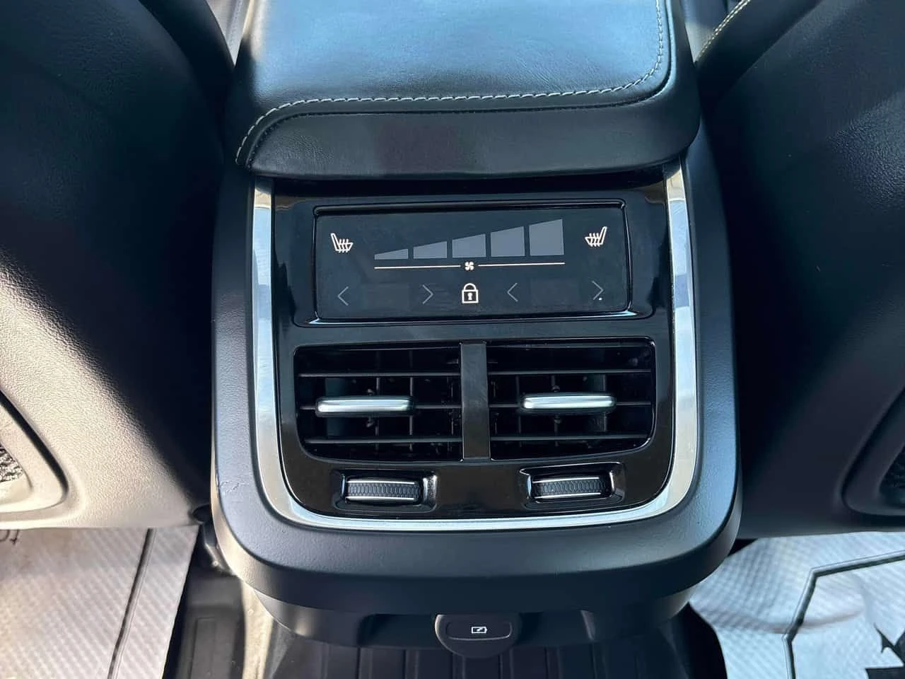Volvo S60  Inscription /360/DIS/BOWERS&WILKINS/АВТОКРЕДИТ , снимка 11 - Автомобили и джипове - 54628248