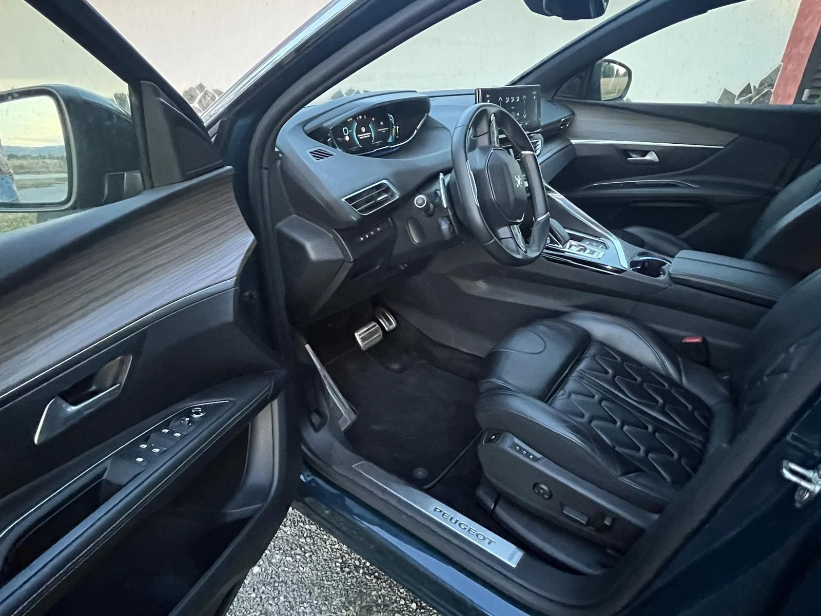 Peugeot 3008 GT LINE 67500 км./ Дистроник/Масаж/, снимка 5 - Автомобили и джипове - 54678155