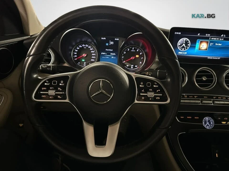 Mercedes-Benz C 300  Пано * АвтоКредит * (ЦЕНА ДО БГ), снимка 9 - Автомобили и джипове - 55009803