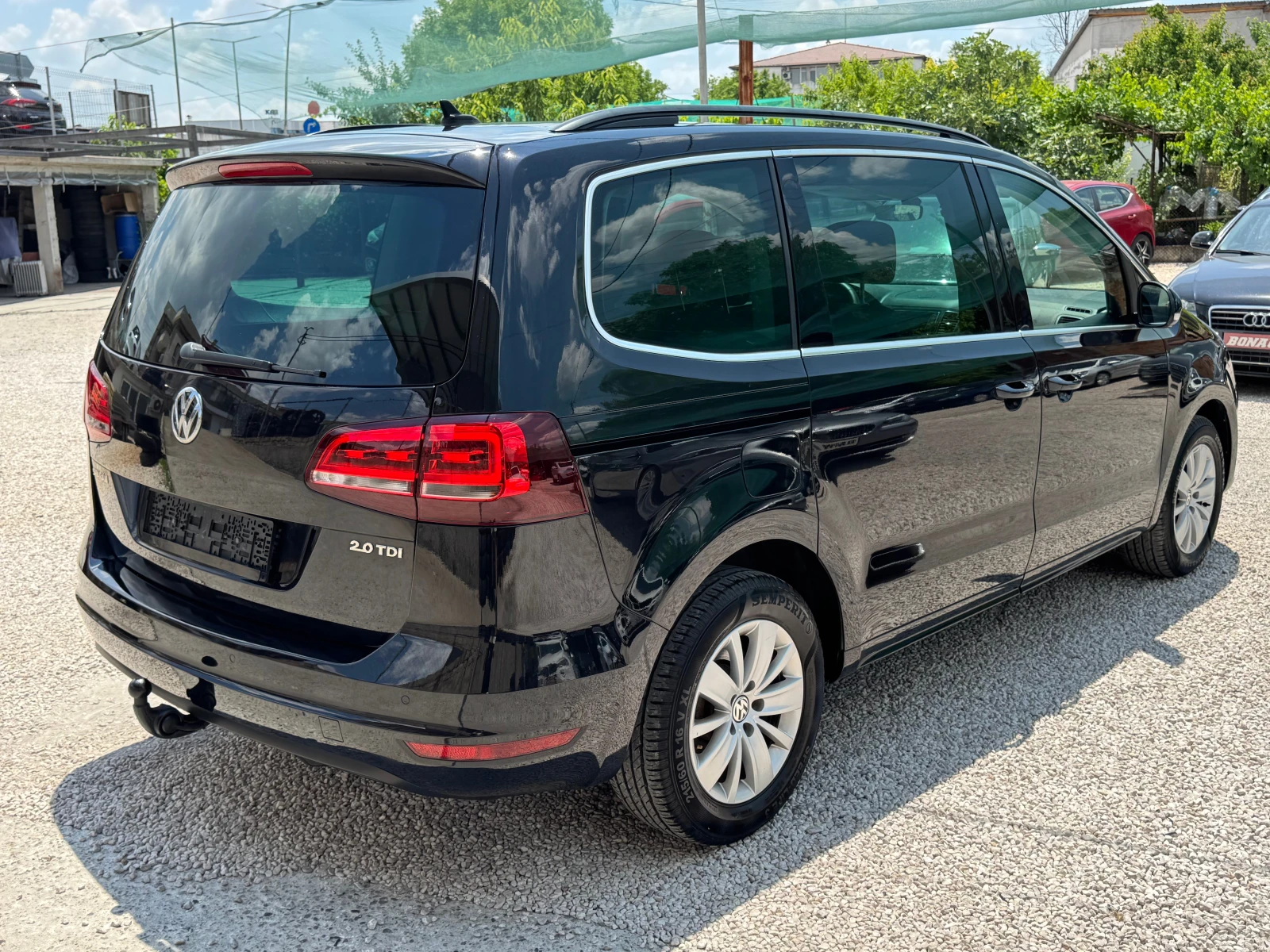 VW Sharan 2.0TDI-150кс, снимка 4 - Автомобили и джипове - 55047724