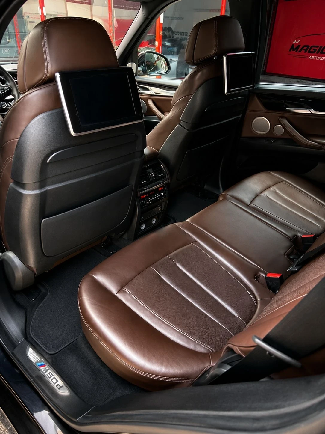 BMW X5M 50D, снимка 12 - Автомобили и джипове - 55052712