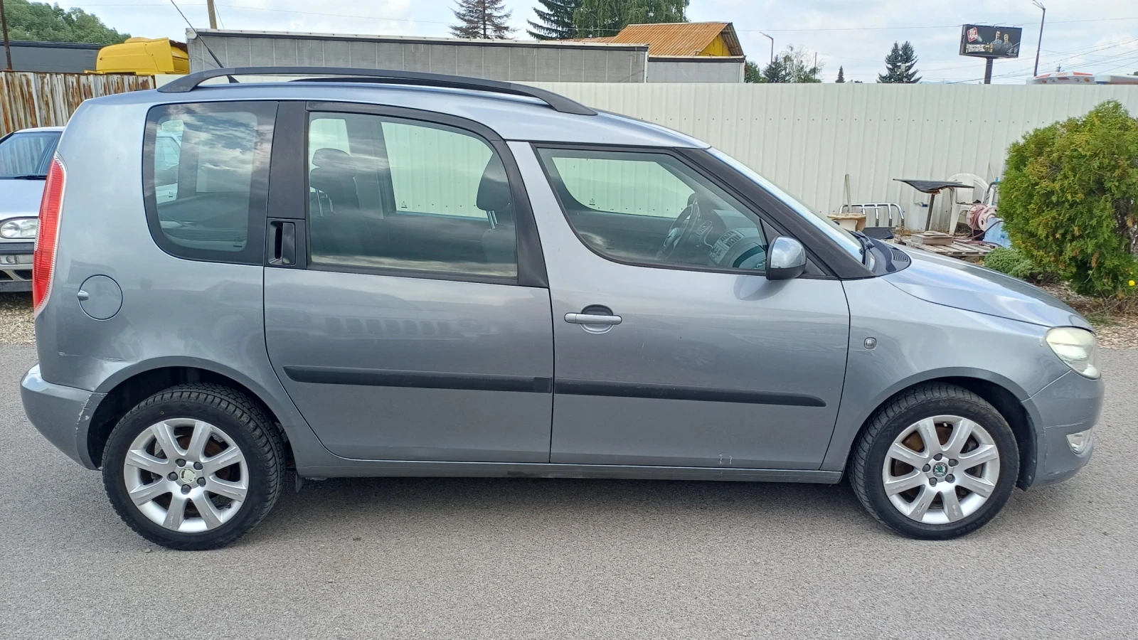 Skoda Rapid 1.6TDI 90к.с, снимка 3 - Автомобили и джипове - 55239478