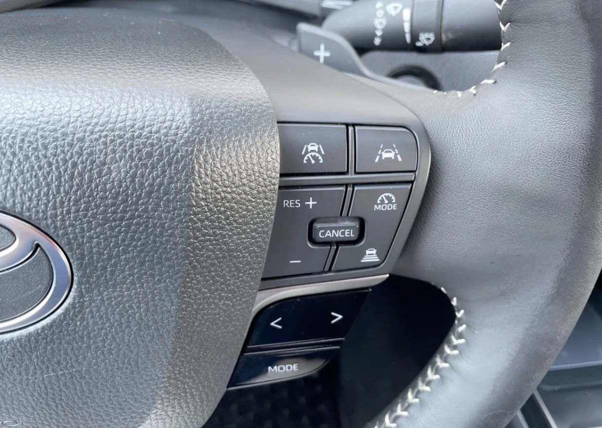 Toyota Camry HYBRID SE * AWD * BLIND SPOT * LED * CARPLAY *  | Mobile.bg � ����������� 9