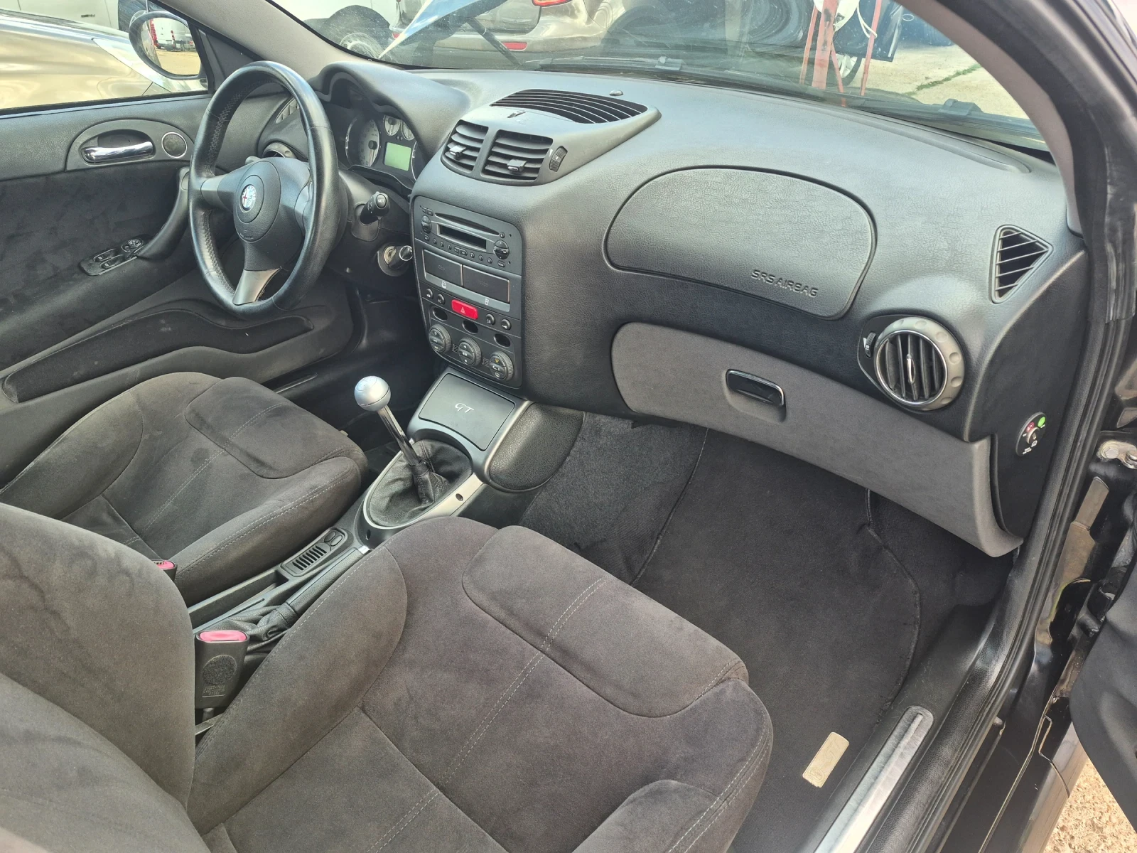 Alfa Romeo Gt 1.8 Бензин, снимка 11 - Автомобили и джипове - 55415383